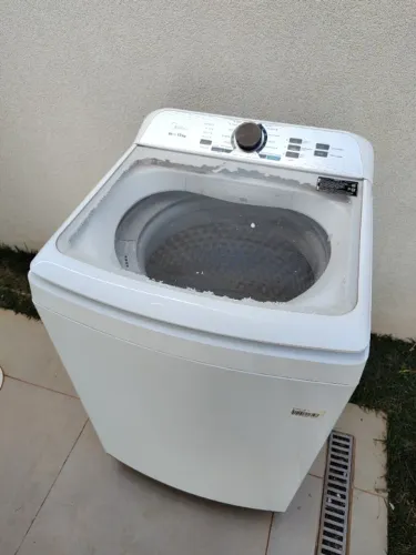 Lavadoura de Roupas Midea 13kg