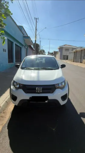 Fiat Mobi Like 1.0 Fire Flex 5P. 2024