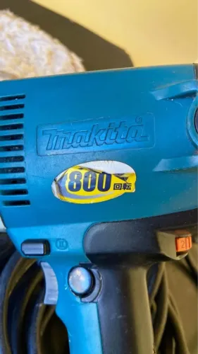 Makita Compact Tools C-201 - Politriz Profissional Japonesa