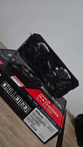 Vendo RX 6600 AsRock 8GB - Impecável