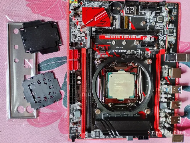 Vende- se placa mãe machinist-rs9