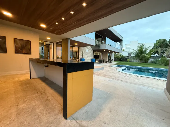 Casa de Alto Padrão à Venda ou Aluguel - Condomínio Laguna