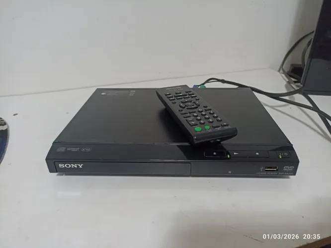 DVD player sony DVP-SR320