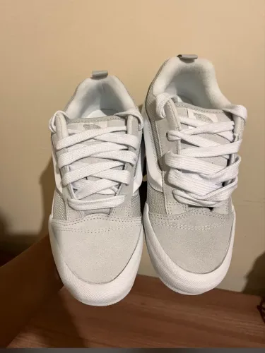 tênis knu skool white red
