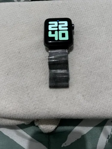 Apple Watch series 3 42mm + pulseira de metal magnética + carregador