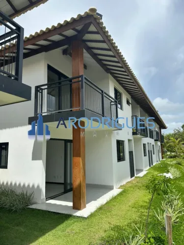 Casa em Condomínio à Venda em Mata de São João-BA, Praia do Forte: 2 Quartos, 2 Suítes, 1