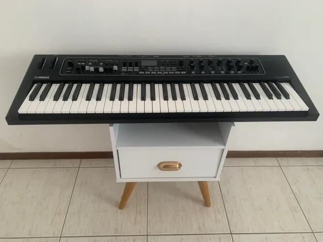TECLADO YAMAHA CK 61 + BAG