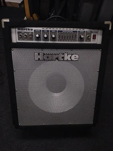 Hartke A100 Baixo