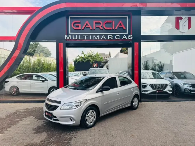 Chevrolet Onix JOY Hatch 1.0 8V Flex Mec. 4P 2017