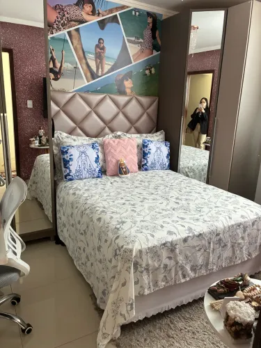 Guarda roupa, cabeceira tamanho casal e cama box casal molas ensacadas