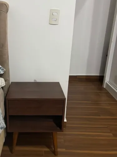 Mesa de cabeceira