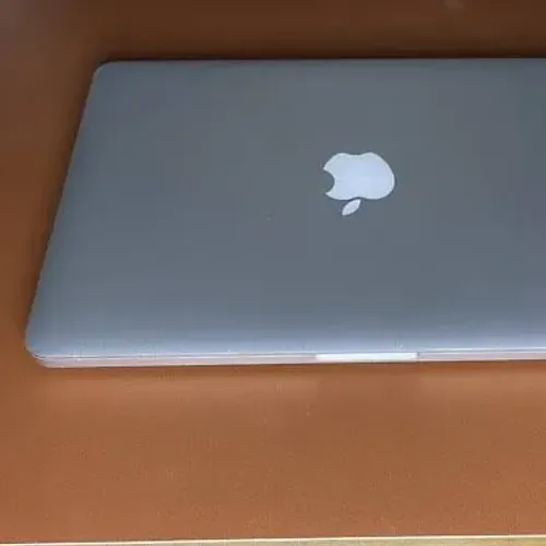 Macbook pro 2015 13 polegadas 16GB ram e 256GB SSD