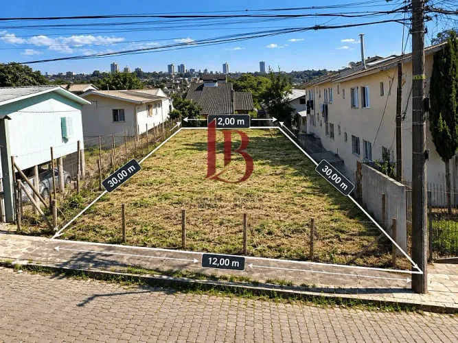 Terreno 360m² à venda no bairro Santa Lúcia frente Norte