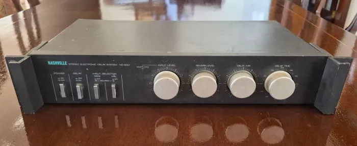 Processador de Áudio Analógico Nashville Stereo Eletronic Delay System ND-200