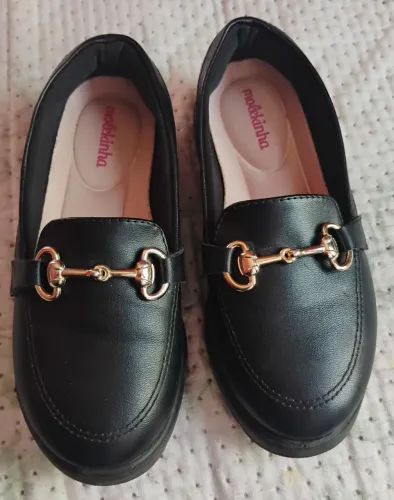 Vende se sapatilha infantil moleca número 30