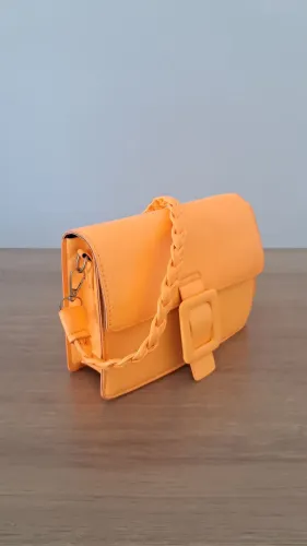Bolsa Transversal laranja