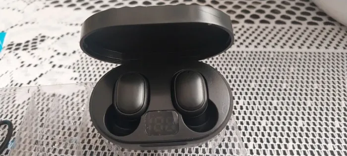 Fone de ouvido sem fio Xiami Readmi na caixa sem uso!