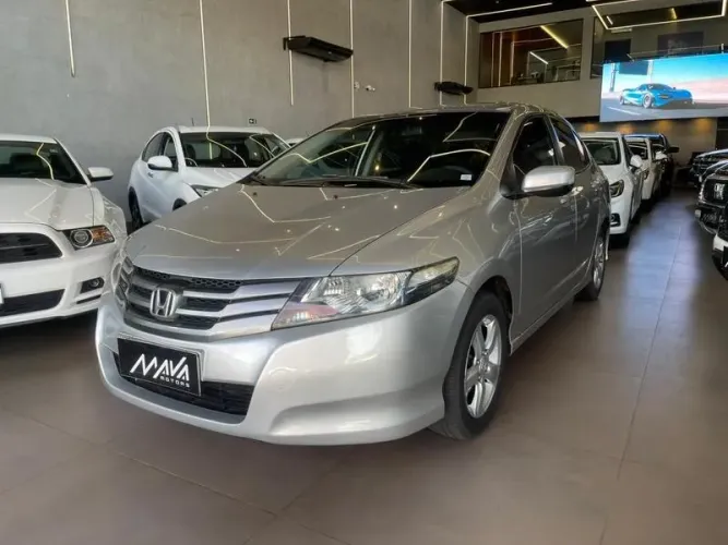 Honda City Sedan DX 1.5 Flex 16V Mec. 2011