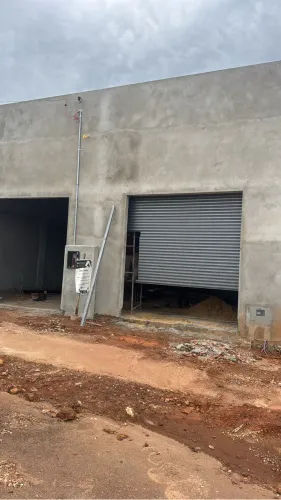 Alugo Galpão 120 metros