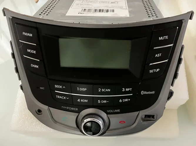 Multimídia original HB 20Comfort plus 2014 Ideal tapa buraco preço pra desocupar espaço 