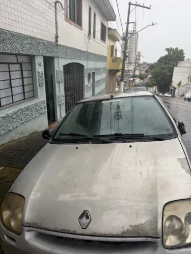 Renault Clio RN/ Expression 1.0 5P 2001