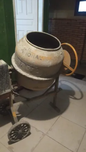 Betoneira 150 litros