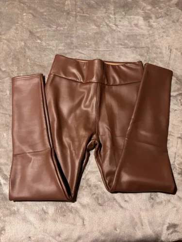 Calça térmica em courino