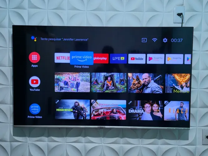 Vendo tv Philco 55pl smart ultra HDR 4k lançamento 2021 tela com borda infinita semi nova