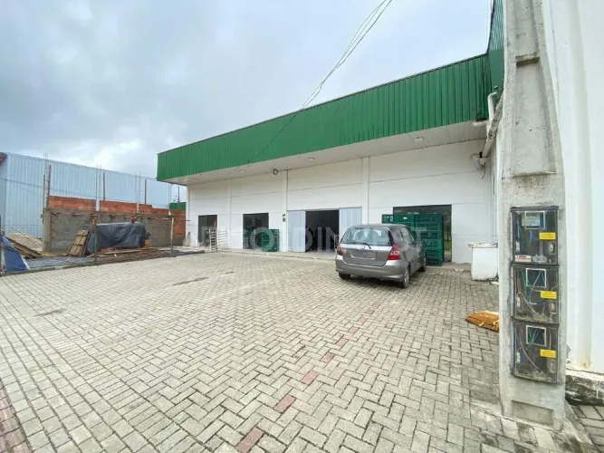 Sala comercial com 55m² no bairro Lageado Baixo!!!