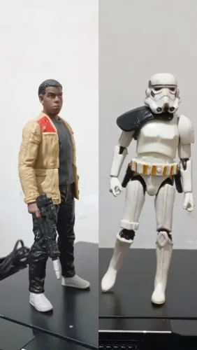 Intens Star Wars ( Finn, Sandtrooper e porta-treco)