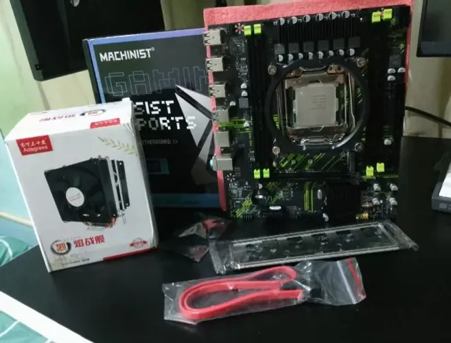 Kit Xeon x99 2680v4 14 Nucleos/28 T + Placa Mãe Machinist PR9 c/TPM2.0 + CPU cooler