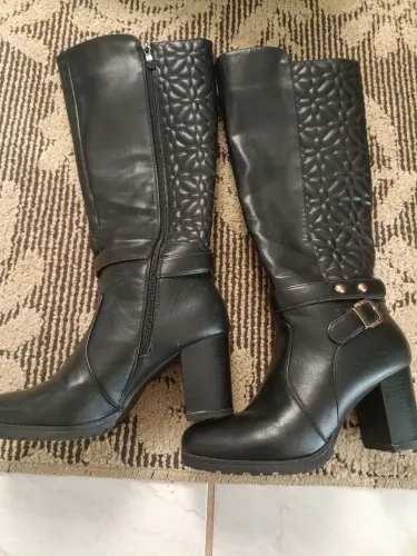 Bota cano alto 