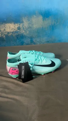 Chuteira Nike air zoom