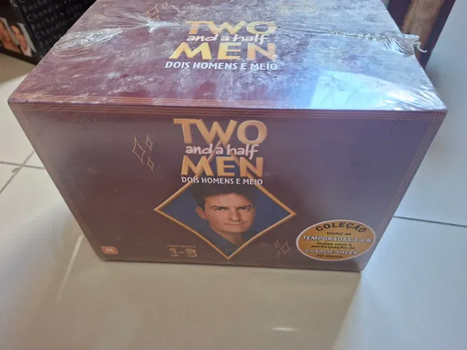 Box dvd two and a half men temporadas 1-8