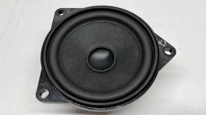 Auto Falante Esquerdo Bmw Z4 2013 65139240641 18cx193 Preto