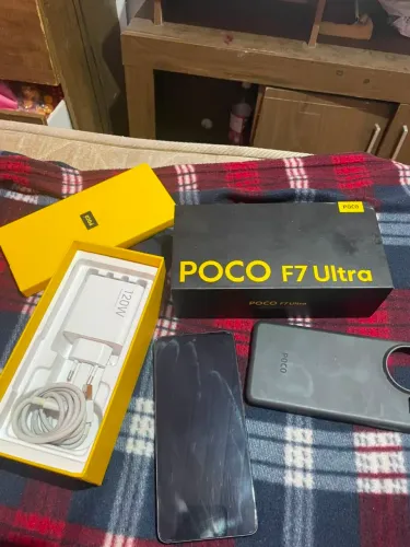 V/T POCO F7 ULTRA COMPLETO