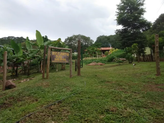 Chácara no Rio dos Bois