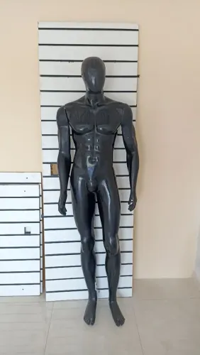 Manequim masculino