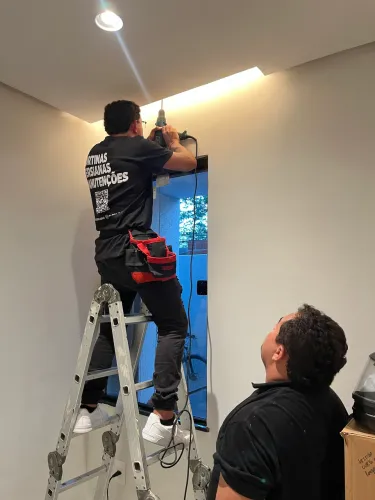 Instalação personalizada de cortinas