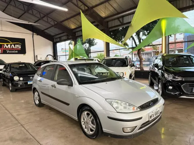 Ford Focus 1.6 S/se/se Plus Flex 8v/16v 5P 2009