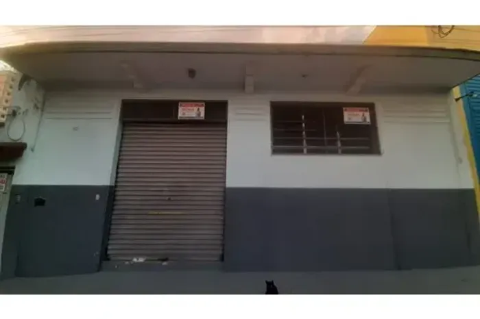 Prédio Comercial à Venda na Região Vila Moinho Velho  468 m² de Versatilidade e Conforto