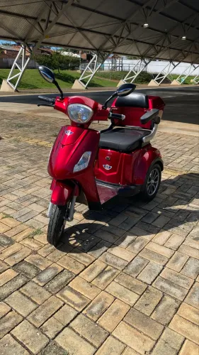 Triciclo Elétrico Sousa Motos