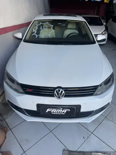 Volkswagen Jetta Highline 2.0 TSI 16V 4P Tiptronic 2014