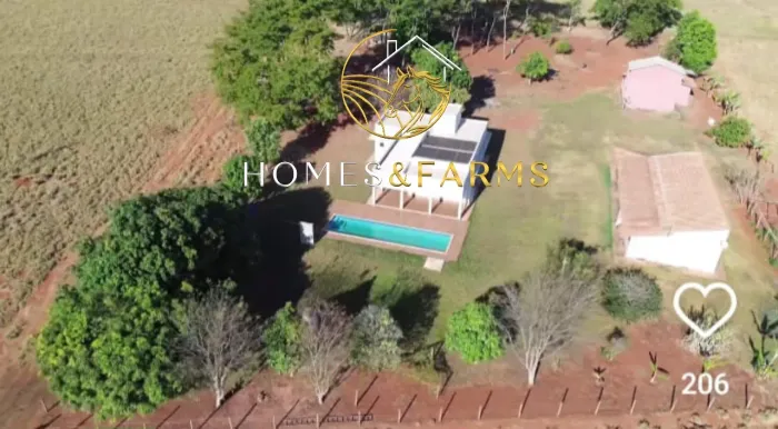 Chácara à Venda em Trindade/Avelinópolis ? 3 Alqueires, Casas, Piscina e Infraestrutura Co