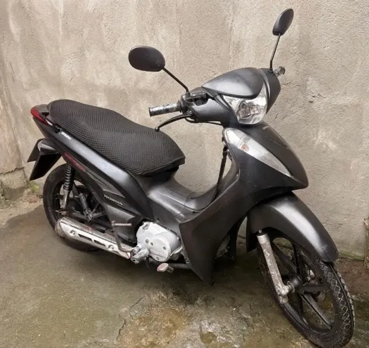 Vende-se Biz 125 Ex
