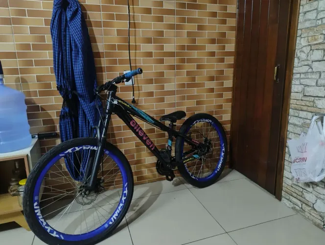 Bicicleta seminova 