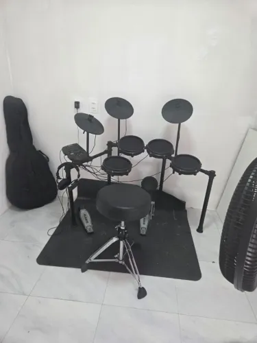 Bateria Eletrônica - Alesis Nitro Mesh