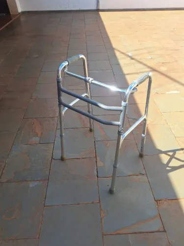 Andador Ortopédico