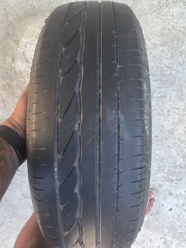 Pneu aro 15 Bridgestone 195-65