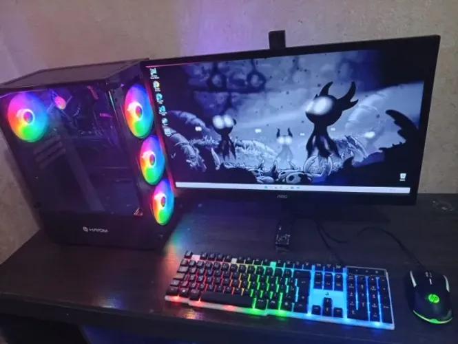 PC COMPLETO i5 + 16GB RAM + 480GB + Monitor AOC 24" + RGB Aceito proposta.